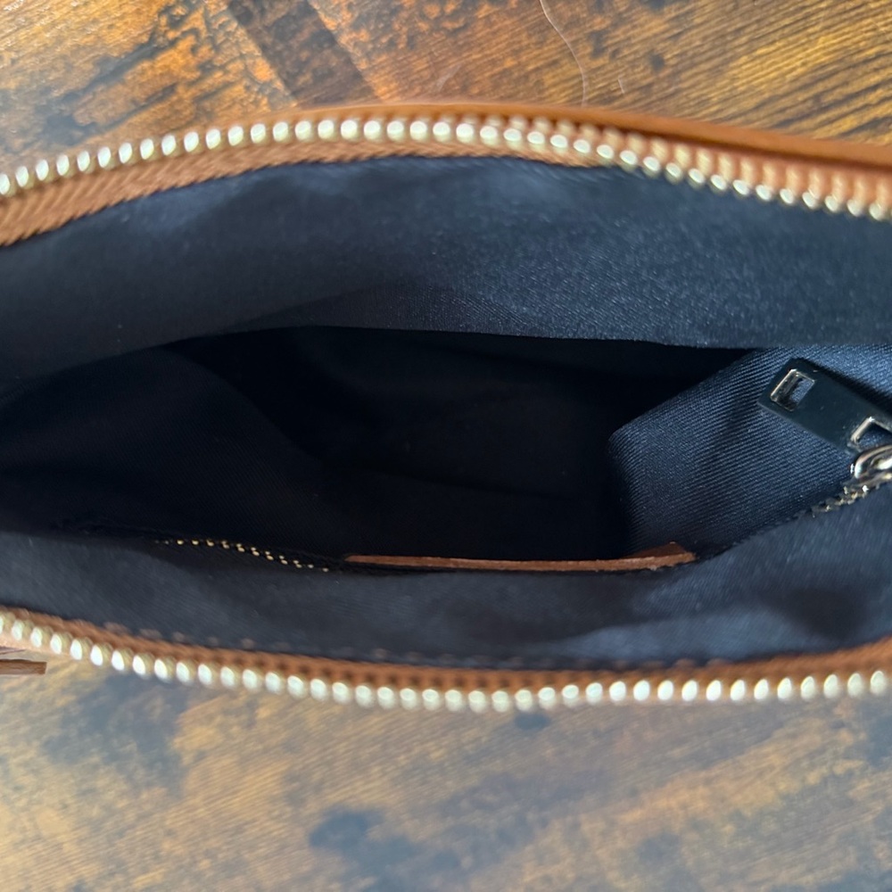 Divina Firenze Vintage Genuine Leather Crossbody Bag – Made in Italy - Picture 10 of 10